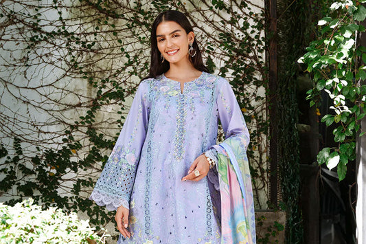 Summer Fashion Guide: Luxury Collections for Pakistan's Hottest Season