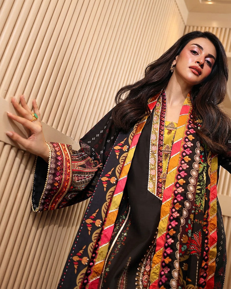 Star off Duty — Nirvana black printed raw silk suit with tilla lace finishing