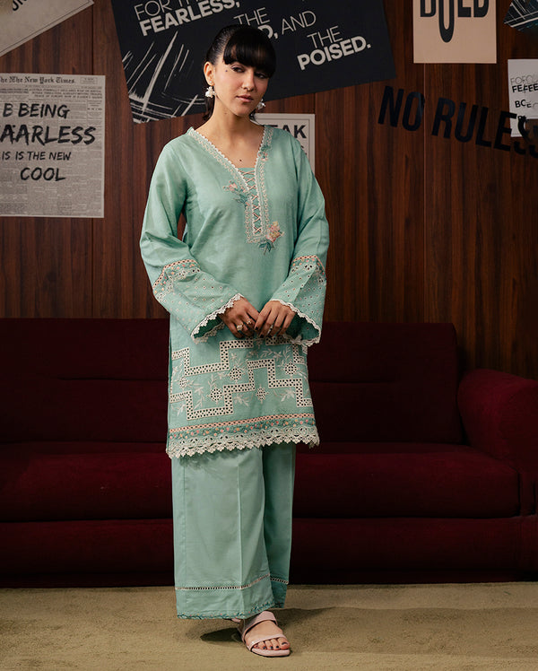 Unscripted | Basic Pret | No-Rules |  | Pakistani Women's Fashion